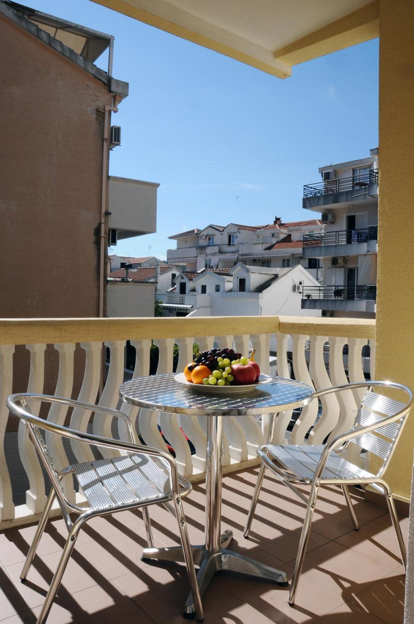 Budva Inn Guest House Kültér fotó