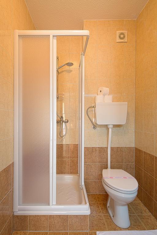 Budva Inn Guest House Szoba fotó